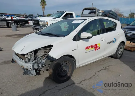 2015 Toyota Prius C One z USA, uszkodzony, nr VIN JTDKDTB34F1579728